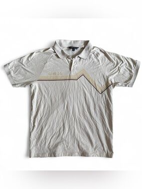 Men’s off white Guess t-shirt